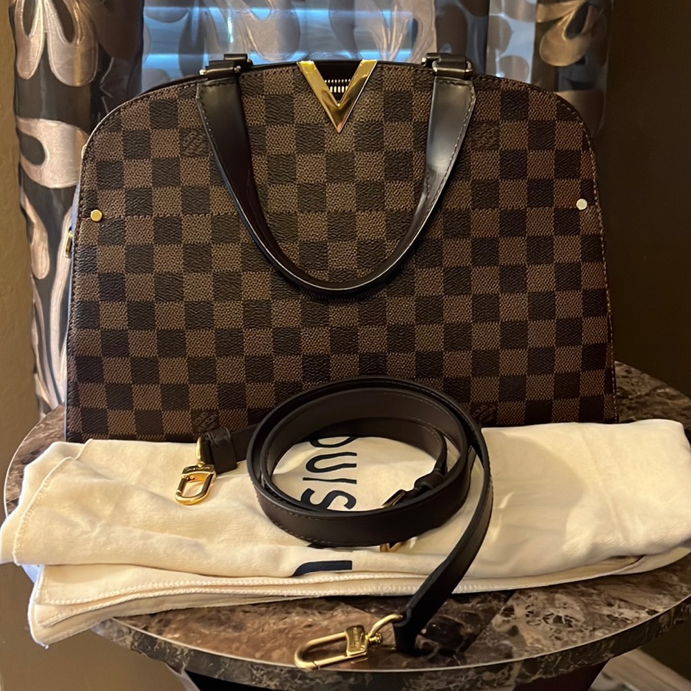SOLD Gorgeous Auth Louis Vuitton Kensington bowling w strap , tags and dust bag